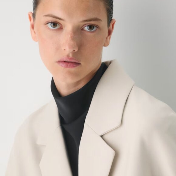NWT Aritzia The Slouch Coat - (Re)ssential Matte Pearl - Picture 4 of 12